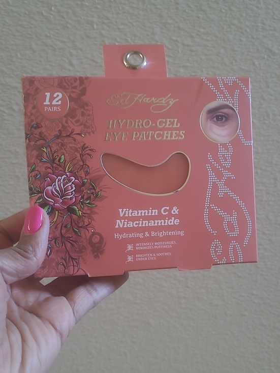 Ed Hardy Other - Ed Hardy Hydro-Gel Eye Patches — Coral Pink Vitamin C & Niacinamide